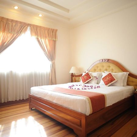 Hoang Yen 2 Hotel Thủ Dầu Một Ngoại thất bức ảnh