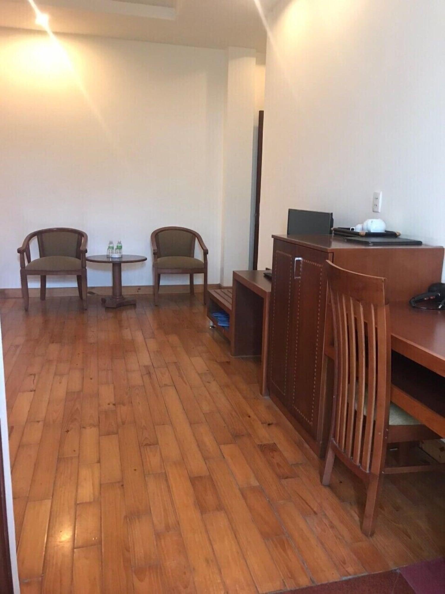 Hoang Yen 2 Hotel Thủ Dầu Một Ngoại thất bức ảnh