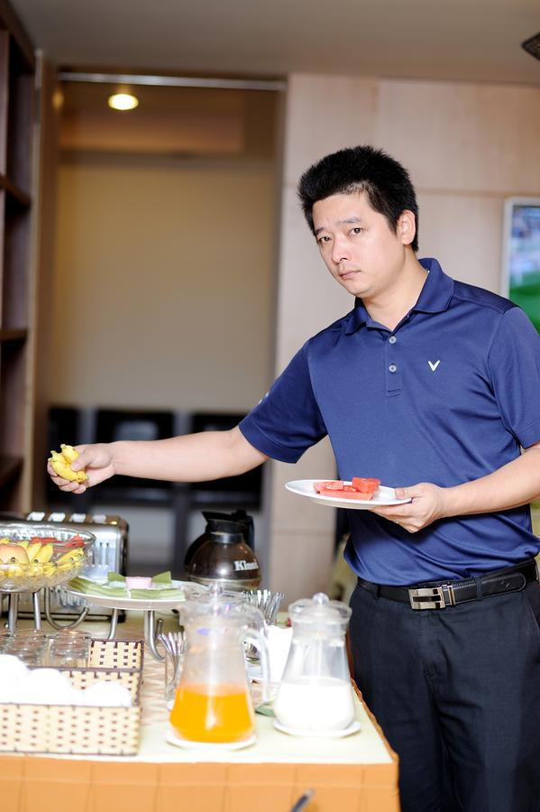 Hoang Yen 2 Hotel Thủ Dầu Một Ngoại thất bức ảnh
